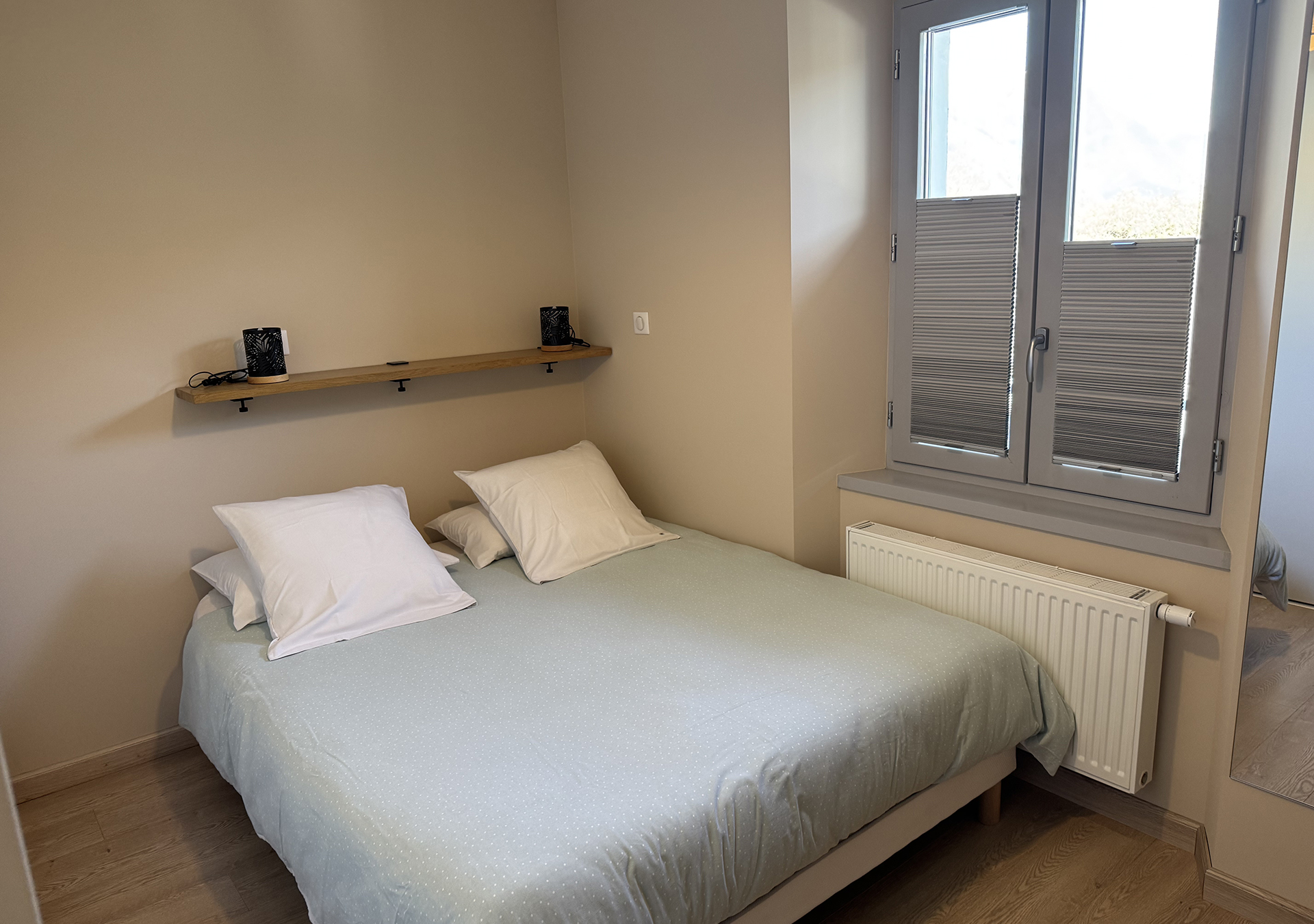 Chambre location de vacances La Sauffaz - Entre Lac et Montagnes