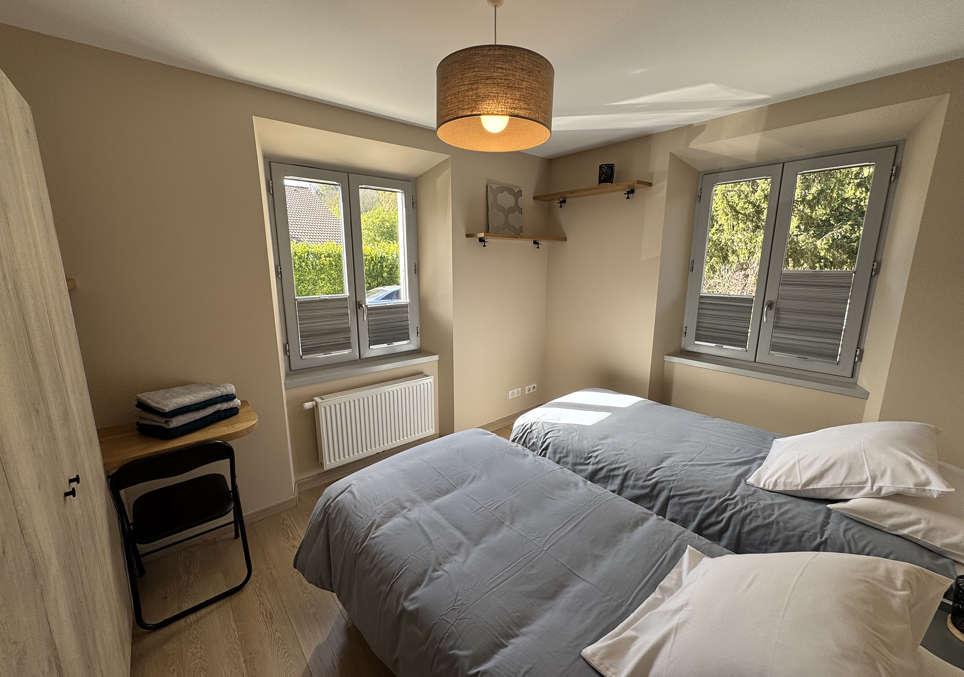 Chambre location de vacances Le Solliet - Entre Lac et Montagnes